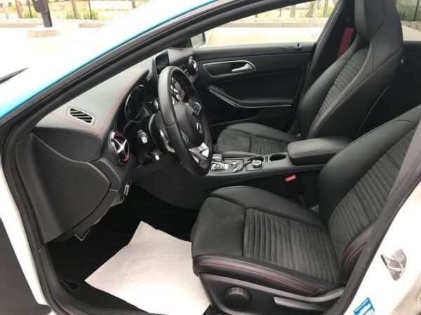 Mercedes-Benz CLA 45 AMG Shooting Brake – Image 12