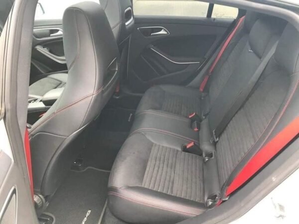 Mercedes-Benz CLA 45 AMG Shooting Brake – Image 27