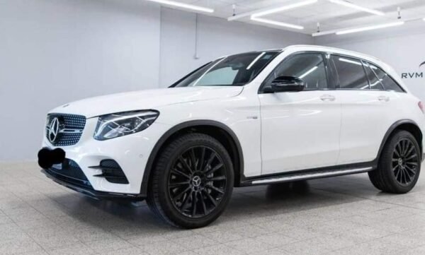 Mercedes-Benz GLC 43 AMG – Image 2
