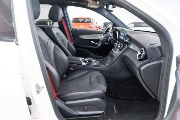 Mercedes-Benz GLC 43 AMG – Image 3