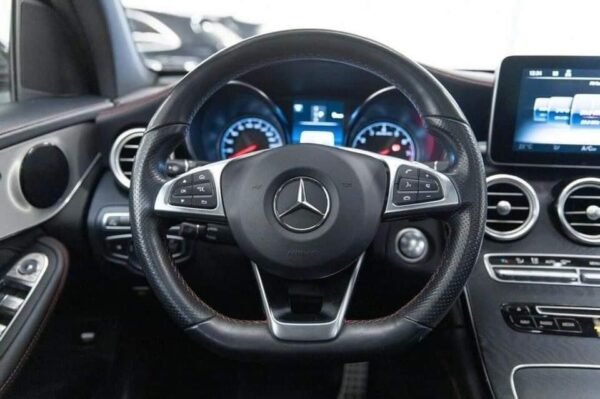 Mercedes-Benz GLC 43 AMG – Image 13