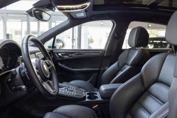 Porsche Macan S – Image 9