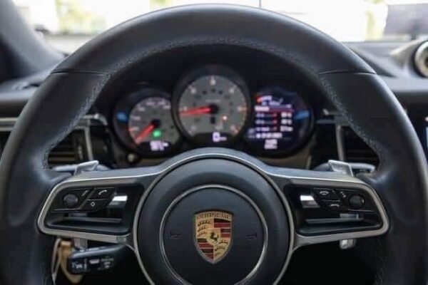 Porsche Macan S – Image 11