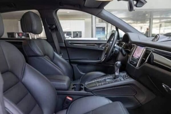 Porsche Macan S – Image 14