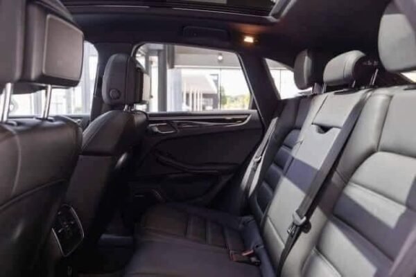 Porsche Macan S – Image 18