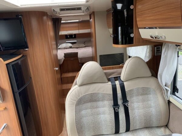 Camping-car ADRIA CORAL 670 5 Places – Image 12