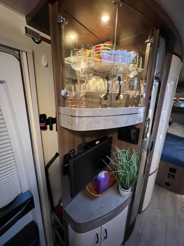 HOBBY Prestige 560 FC (caravane) – Image 2