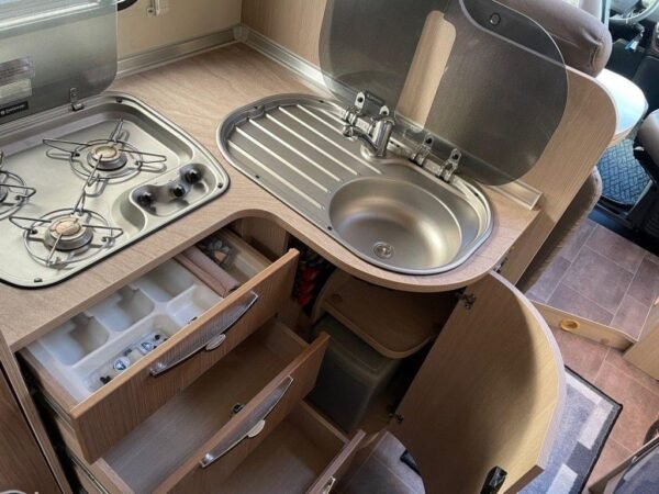 Bürstner T 729 Moonlight (camping-car) – Image 12