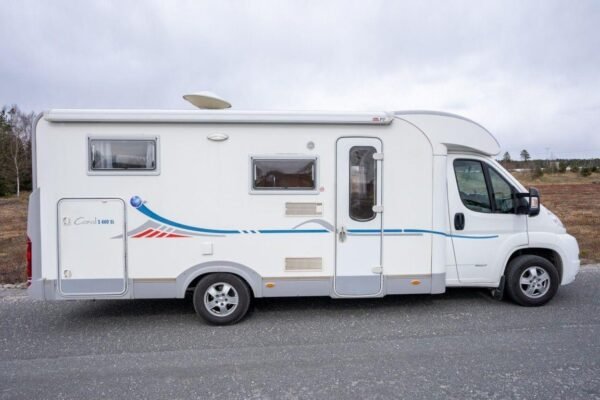Adria S660 SP CORAL - PORTE-VÉLOS - FOUR - AUVENT (camping-car) – Image 2