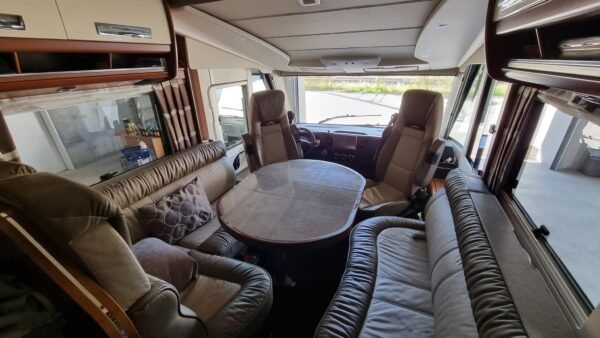 Camping-car CARTHAGO Chic S-Plus I 58 XL (intégré) – Image 17