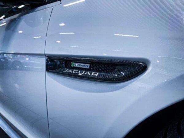 Jaguar XF – Image 10