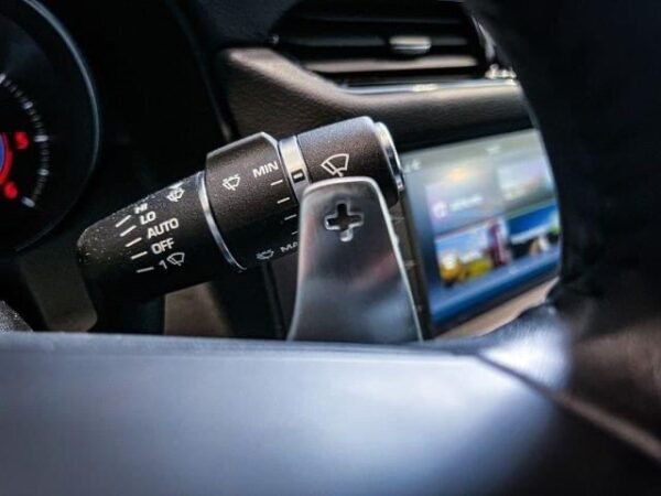 Jaguar XF – Image 20