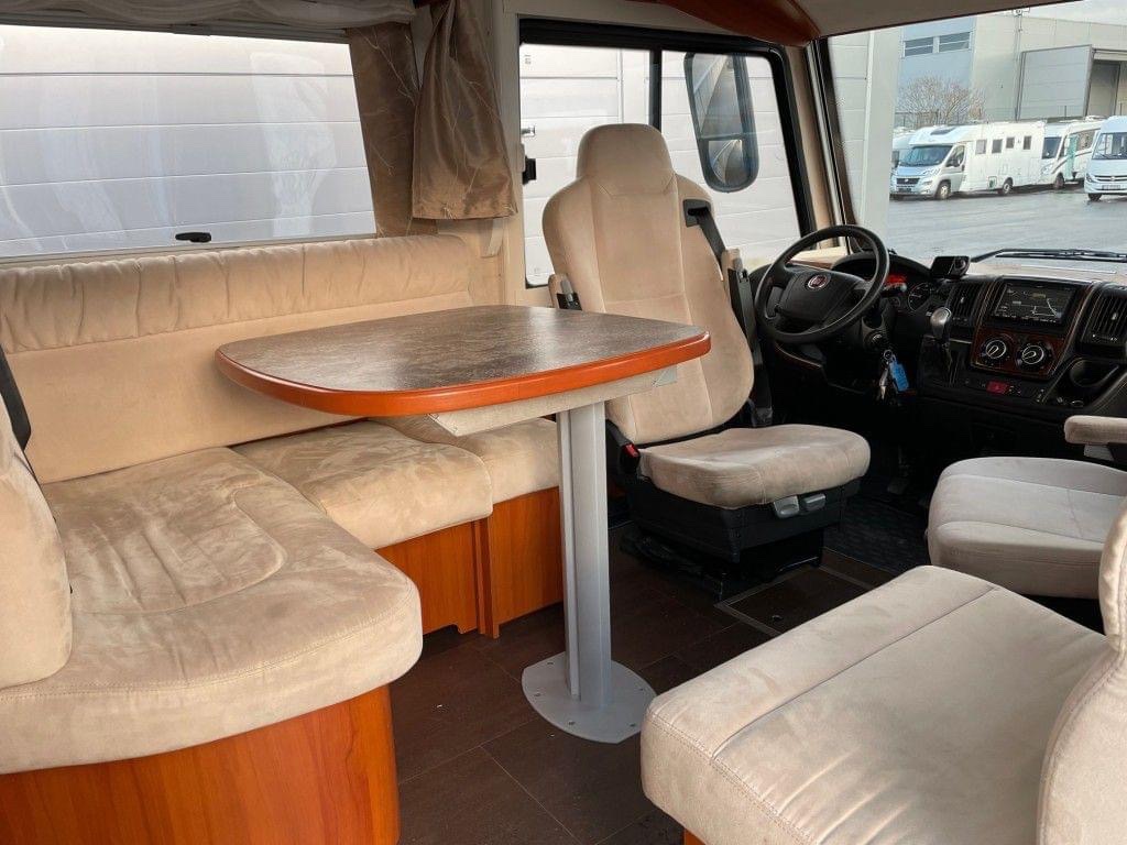 Camping-car Intégral Concorde Credo – Image 2