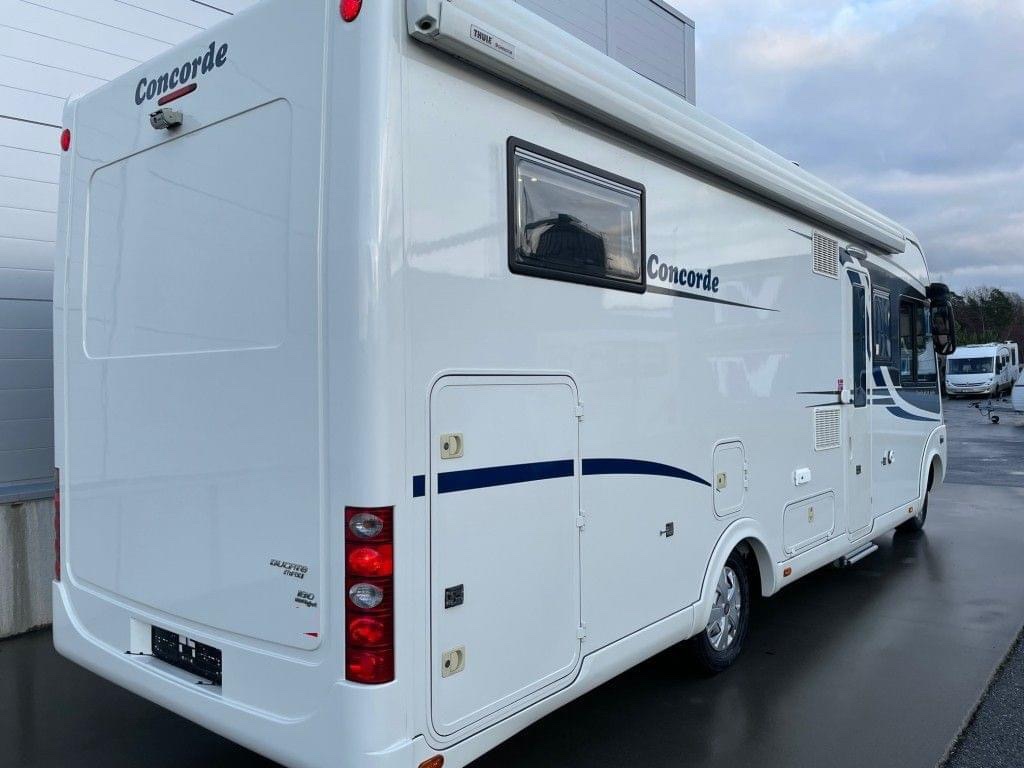 Camping-car Intégral Concorde Credo – Image 9