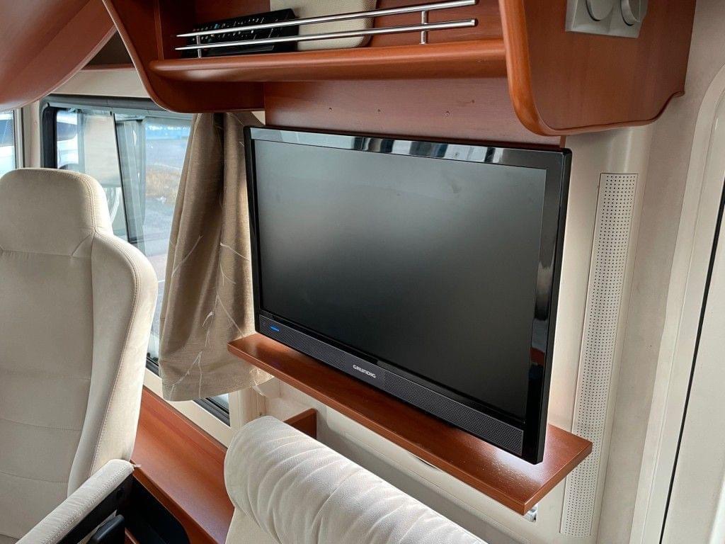 Camping-car Intégral Concorde Credo – Image 11