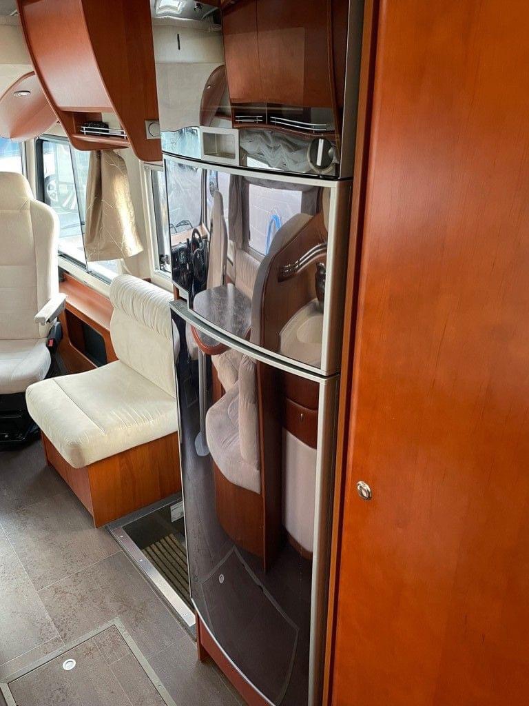 Camping-car Intégral Concorde Credo – Image 18