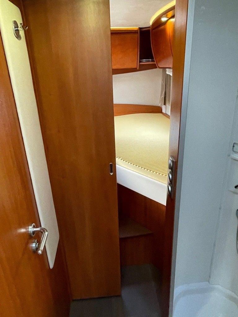 Camping-car Intégral Concorde Credo – Image 31