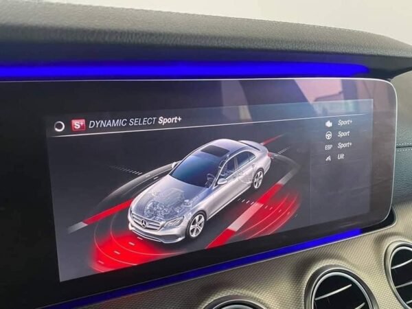 Mercedes-Benz Classe E 350 – Image 30