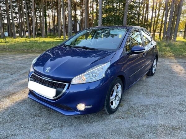 Peugeot 208 – Image 12