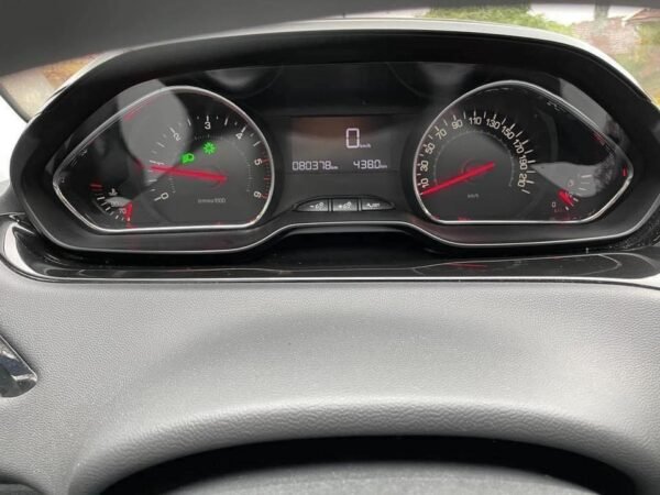 Peugeot 208 – Image 23