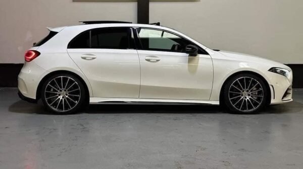 Mercedes-Benz Classe A35 – Image 10