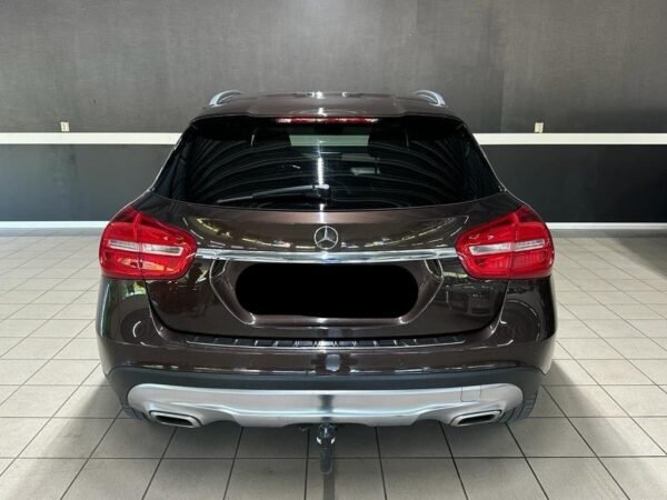 Mercedes-Benz GLA
200 – Image 3