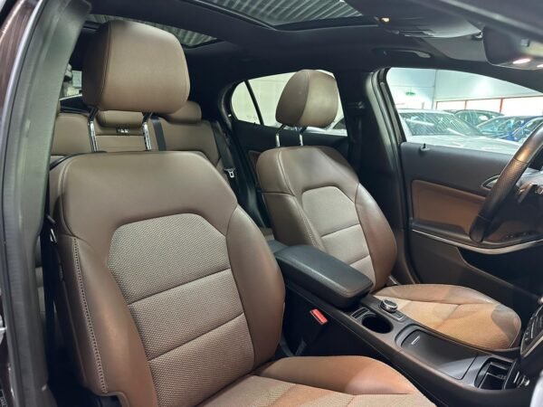 Mercedes-Benz GLA
200 – Image 9