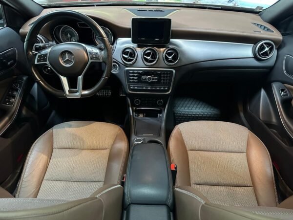 Mercedes-Benz GLA
200 – Image 6
