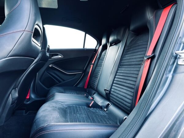 Mercedes-Benz Classe A250 – Image 24