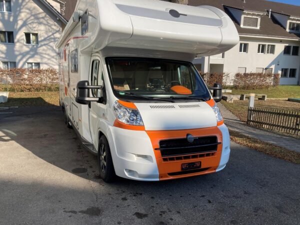 Camping-car BÜRSTNER Argos 747-2 (alcôve)