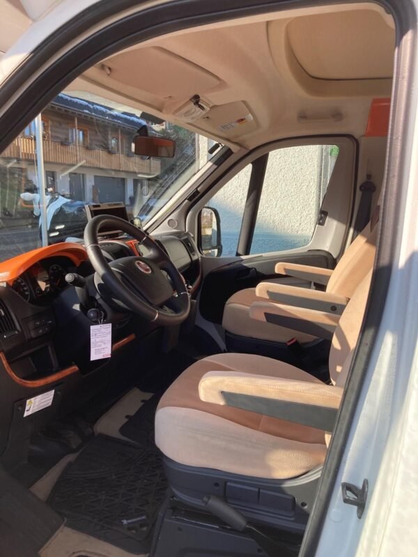 Camping-car BÜRSTNER Argos 747-2 (alcôve) – Image 6