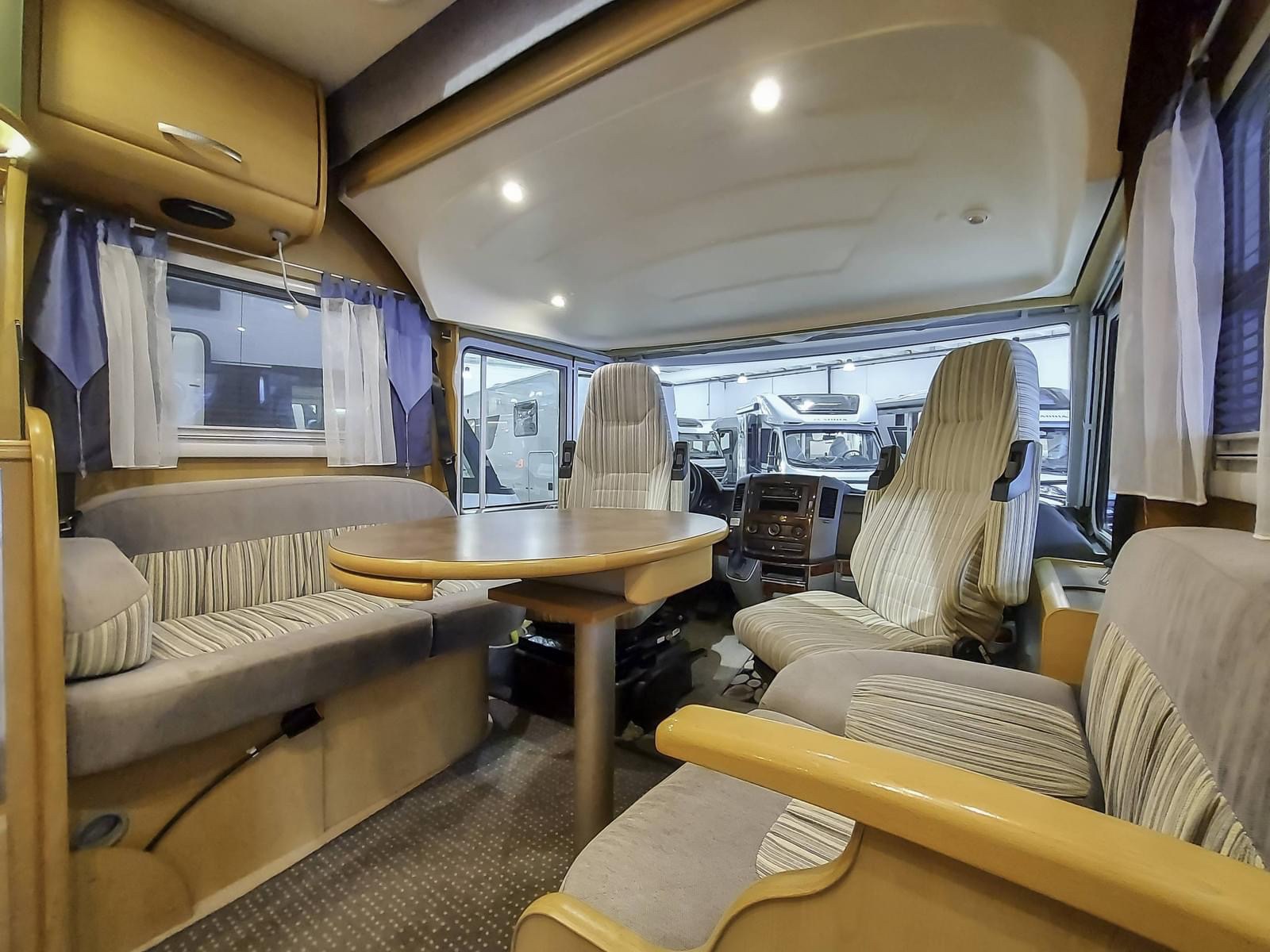 Camping-car Pilote Galaxy 734FG Porteur Mercedes Automatique – Image 3