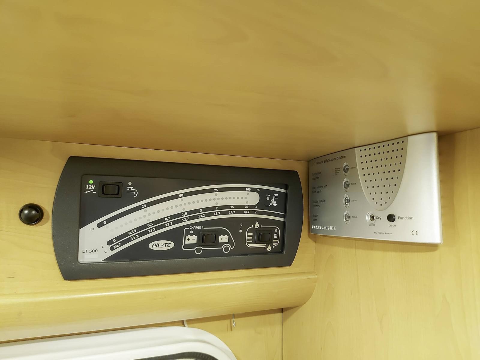 Camping-car Pilote Galaxy 734FG Porteur Mercedes Automatique – Image 16