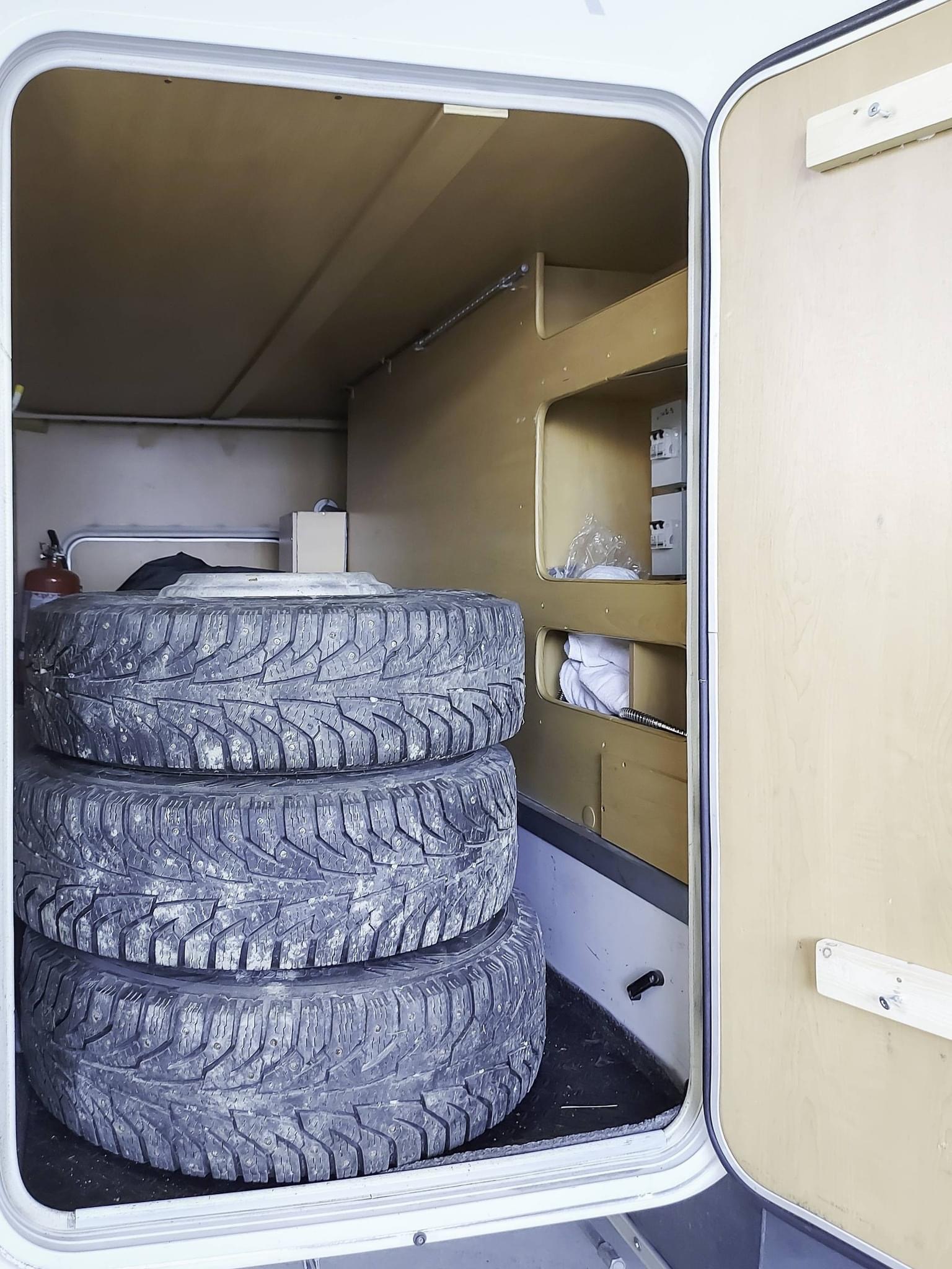 Camping-car Pilote Galaxy 734FG Porteur Mercedes Automatique – Image 18