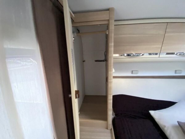 ADRIA CORAL S 690 SC 2015 FAIBLE KILOMÉTRAGE – Image 23