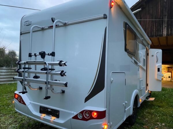 Camping-car CARADO T 339 (semi-intégré) – Image 3