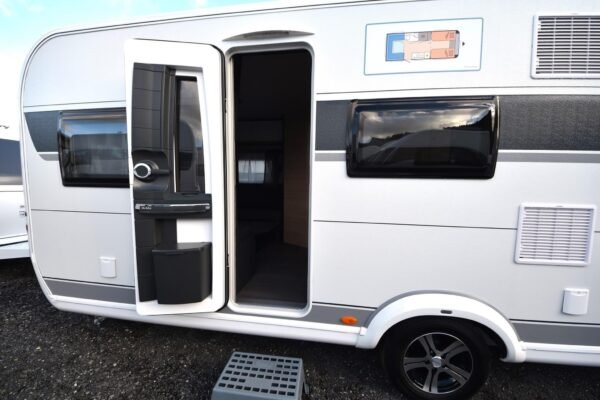 Caravane HOBBY MAXIA - la nouvelle classe premium – Image 6