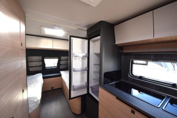 Caravane HOBBY MAXIA - la nouvelle classe premium – Image 12