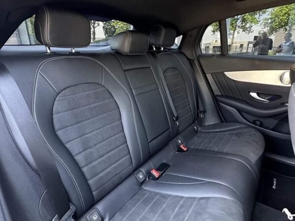 Mercedes-Benz GLC
Coupé 300e 4MATIC AMG – Image 12