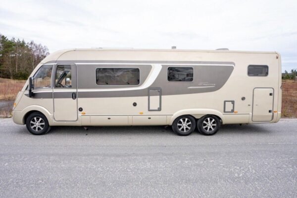 Camping-car Bürstner ELEGANCE I 821