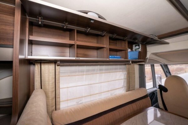 Camping-car Bürstner ELEGANCE I 821 – Image 20