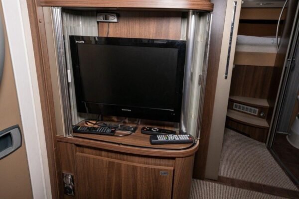 Camping-car Bürstner ELEGANCE I 821 – Image 24