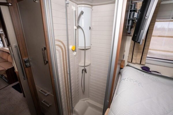 Camping-car Bürstner ELEGANCE I 821 – Image 37