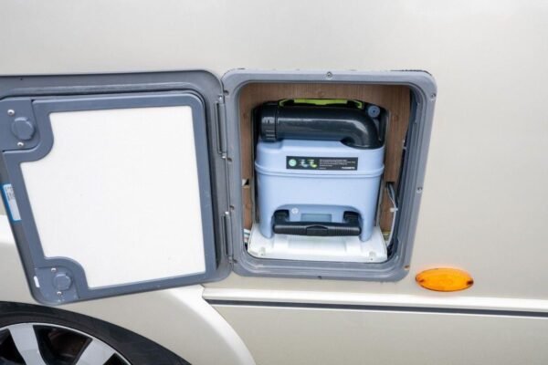 Camping-car Bürstner ELEGANCE I 821 – Image 42