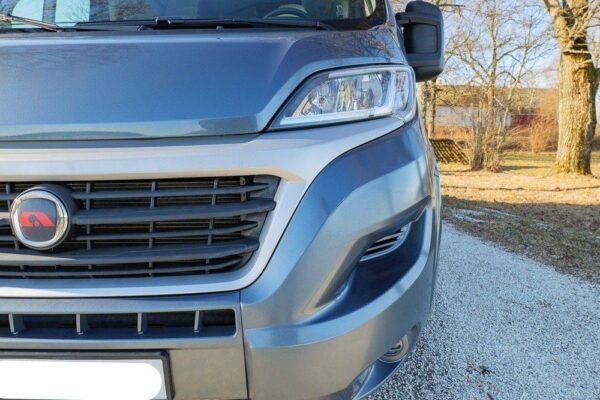 Camping-car Adria Twin 600 SPT – Image 20