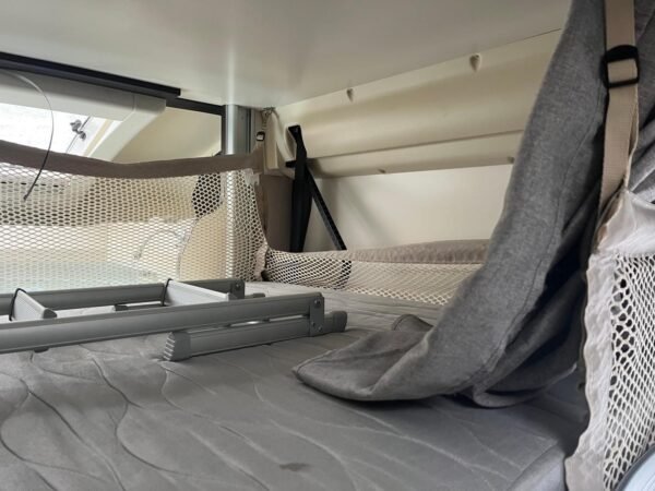 Camping-car Benimar 263 – Image 17