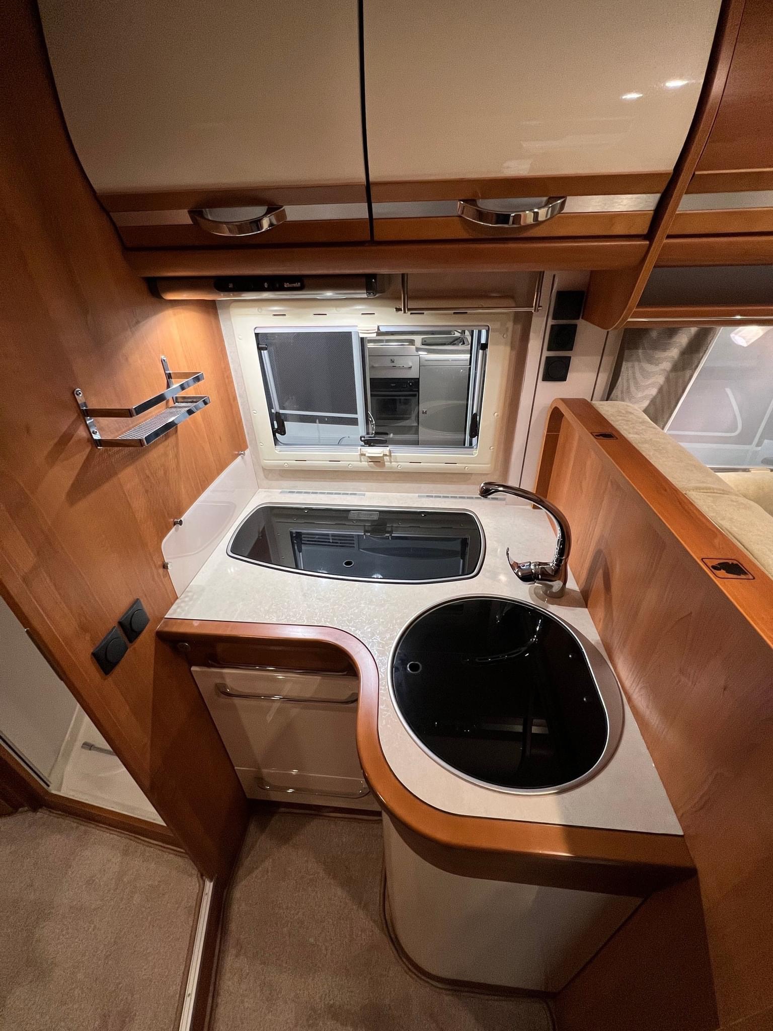 Camping-car Rapido 666F – Image 17