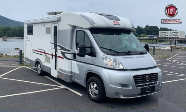 Camping-car ADRIA CORAL 670 5 Places