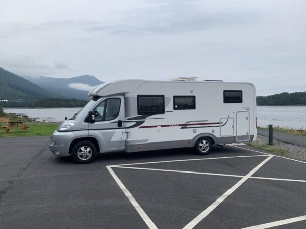 Camping-car ADRIA CORAL 670 5 Places – Image 6