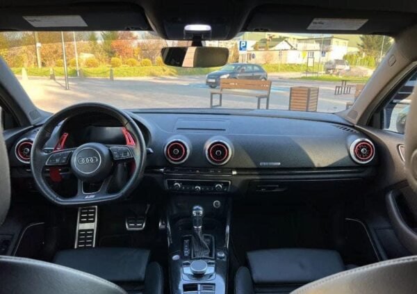 Audi S3 – Image 13